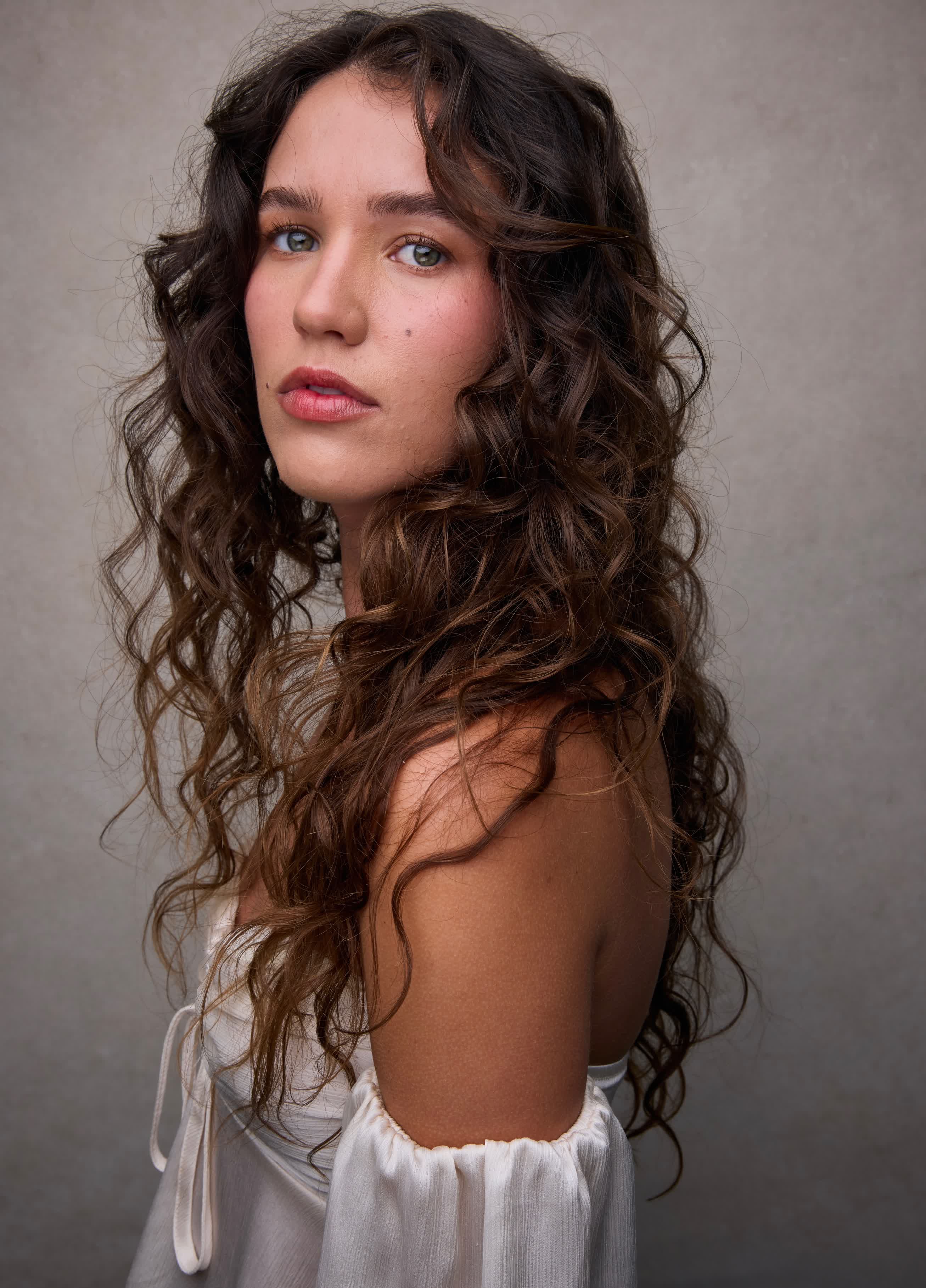 actor Maggi Nowlan large photo