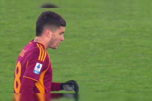 [Goal] John Vasquez's header clearance error, Sule low shot scores to take the gift