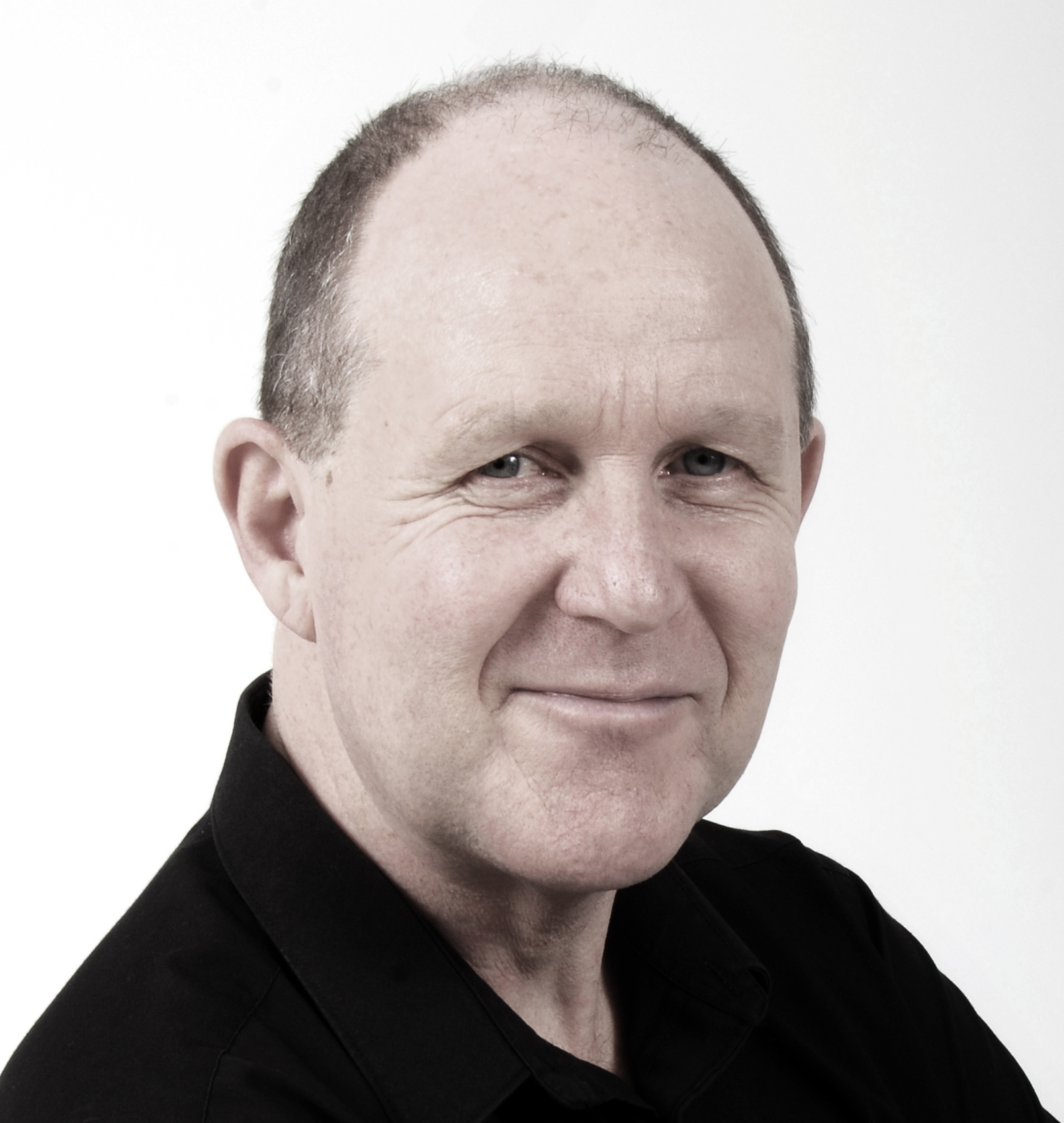 actor Dirk Smith large photo