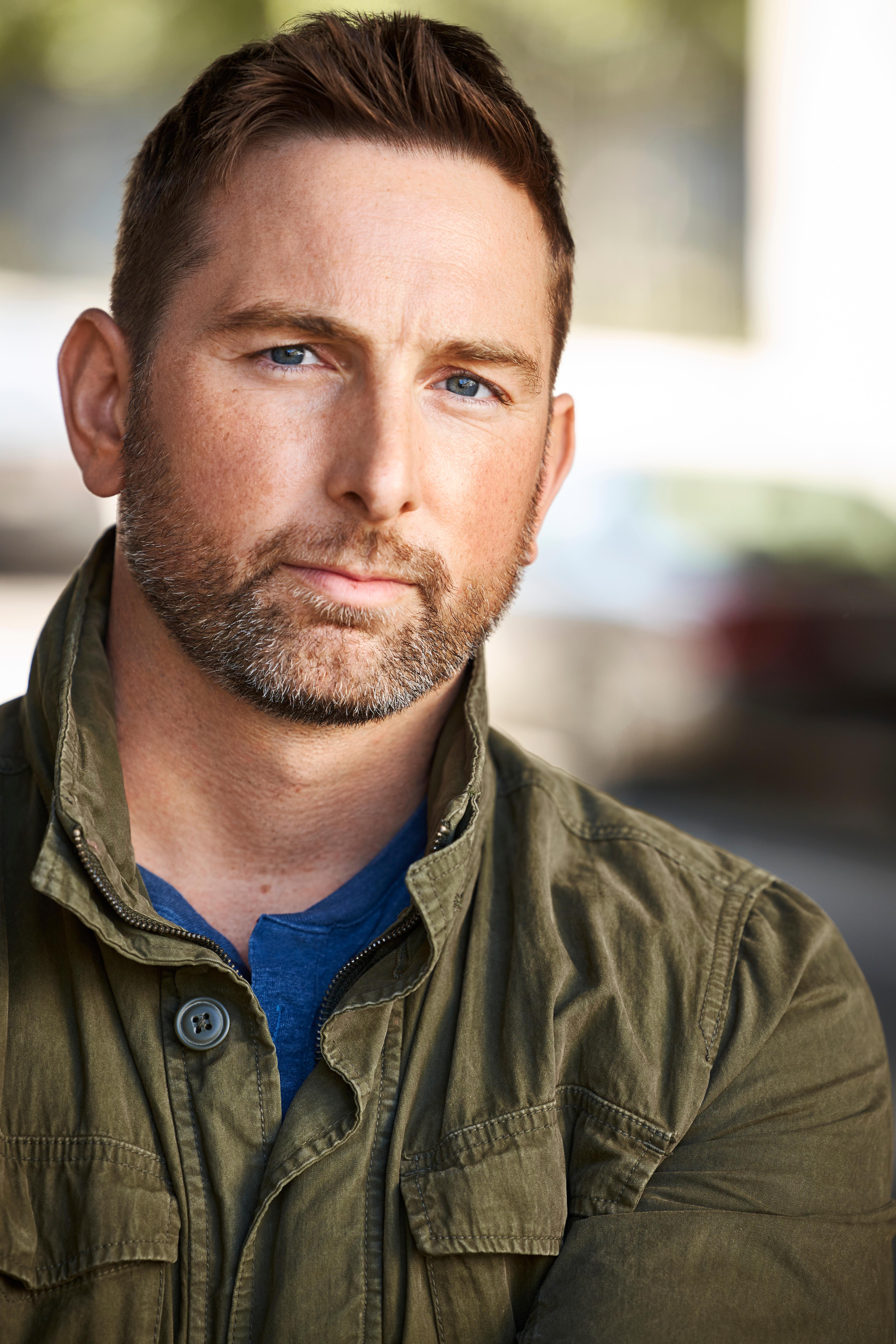 actor Dennis O'Connor large photo