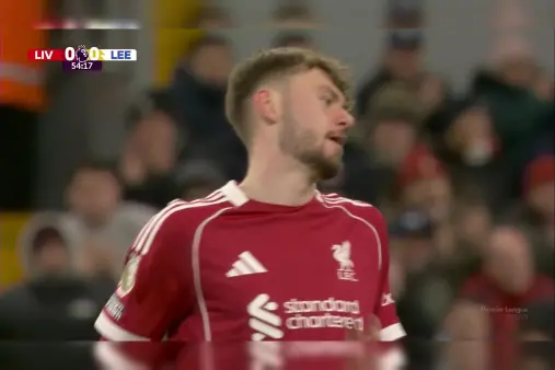 [Highlights] No pass! Bradley turns and shoots from the edge of the box, Gravenberch spreads hands in frustration