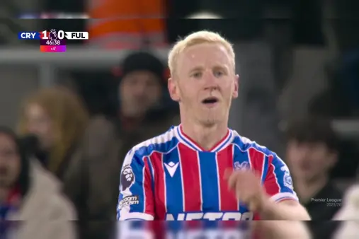 [Highlights] Pino's clever cross in the box, Hughes' follow-up shot wide