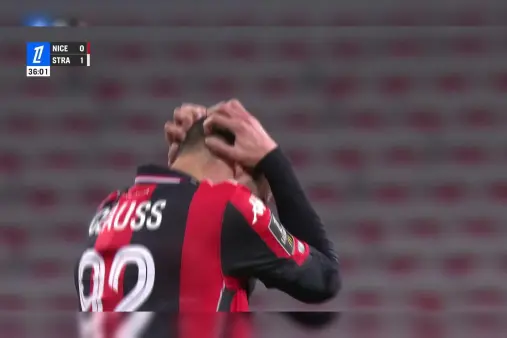 [Highlights] Curved free kick! Kroos' edge-of-the-box free kick sails over the bar