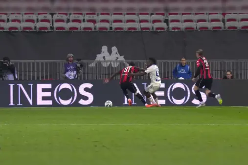 [Highlights] Referee's Intuition! Opong steps on Watara in the box, Tillman果断 awards penalty