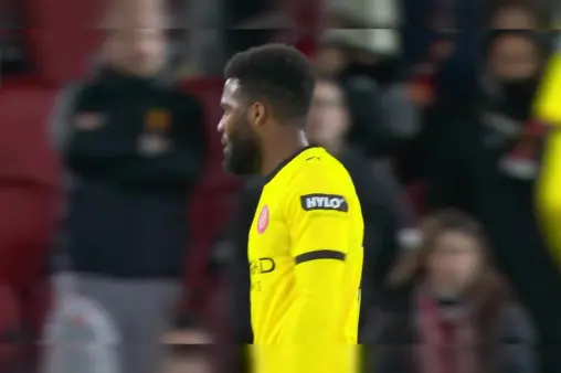 [Highlights] Brave attempt! Lemar dribbles and shoots, ball saved