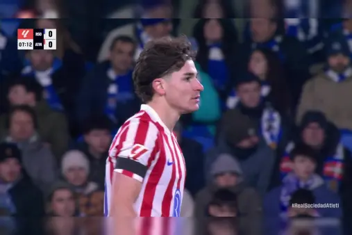 [Highlights] Uncontrolled! Atletico Madrid take a corner, Little Spider volleys over the bar from the far post