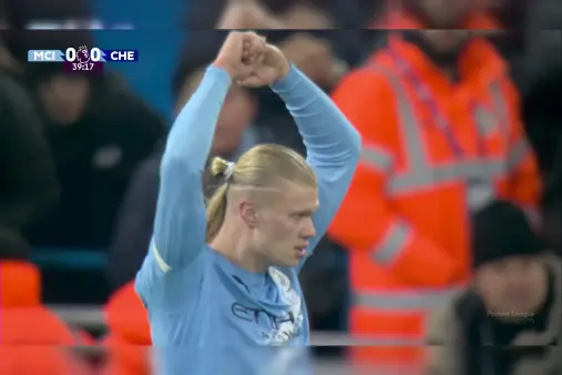 [Highlights] Unlucky! Haaland beats Badiashile, curls shot off the post