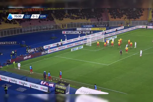 [Goal] Luck persists! Pisilli's powerful strike, Dovbyk flicks it in with a leg