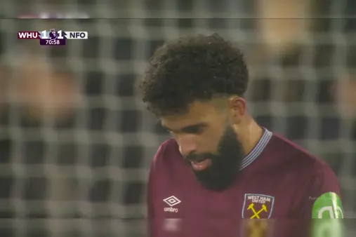 [Highlights] Too eager to impress! Pablo intercepts, surges forward, and blasts a shot into the stands