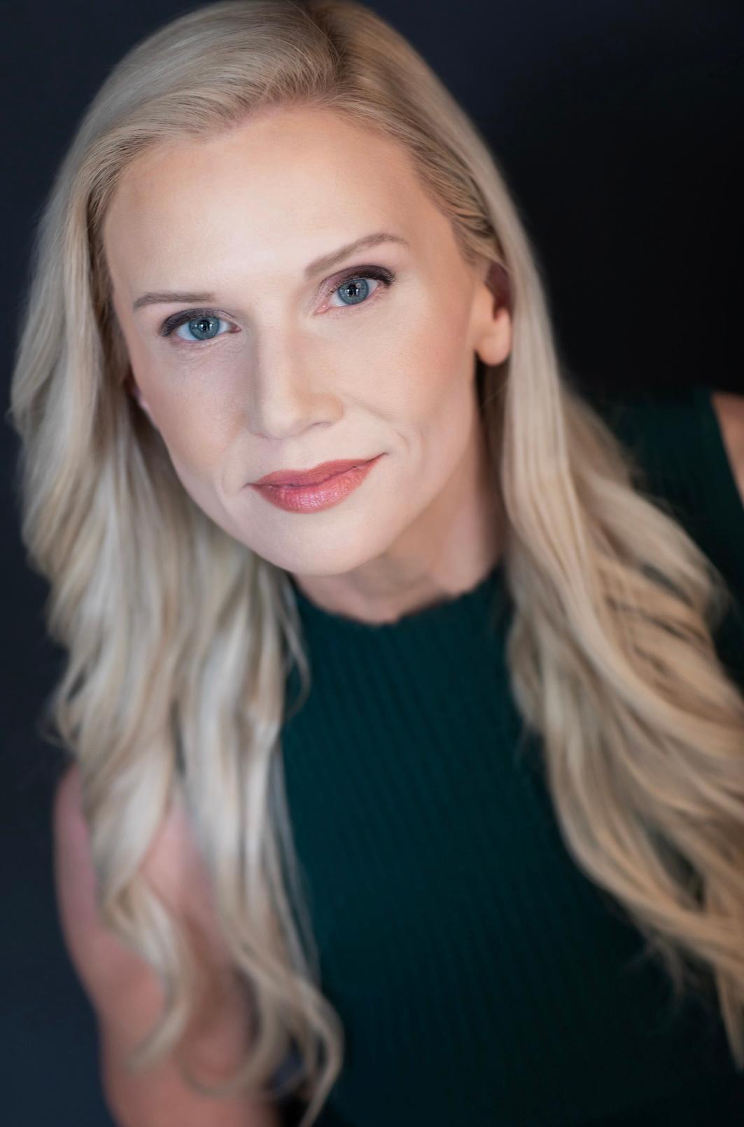 actor Belle Sonnier large photo