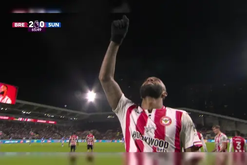 [Goal] The Black Cats punished for wasted chance! Thiago scores header to complete brace