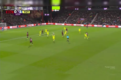 [Goal] Tavernier's diagonal cross met by Evanierson's header to level the score