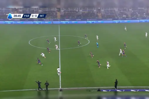 [Highlights] So close! Ondrejka's volley hits the post and bounces out