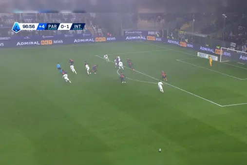 [Goal] Lightning doesn't strike twice! Parma pushes high, Thuram scores a solo goal from a long pass to seal the win