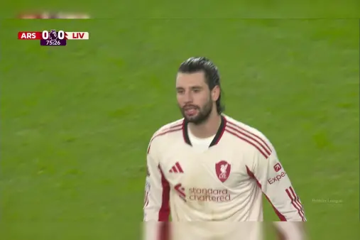 [Highlights] Uncontrolled! Frimpong's突破 cross creates danger, Szoboszlai's first-time strike flies over