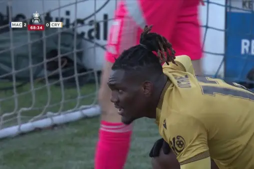 [Highlights] Pino offside first! Walton's long diagonal pass into the box, Uche's goal disallowed