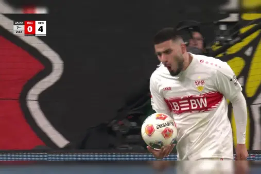 [Goal] Solo run! Früchtl's through ball, Ondoua's 1v3 low shot finds the net