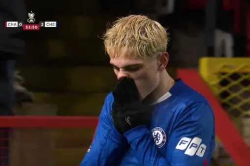 [Highlights] Garnacho's consecutive dribbles followed by a cut-in shot just wide of the goal