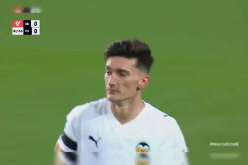 [Highlights] Powerful strike! Pepe Lu's long-range effort just wide