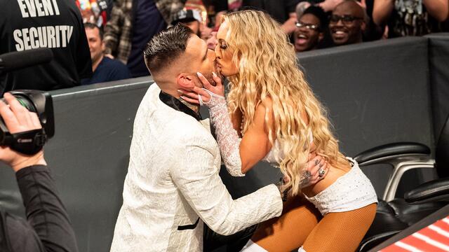 WTF moments of 2022: WWE Playlist background