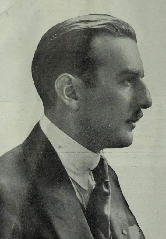 actor Donald MacDonald large photo