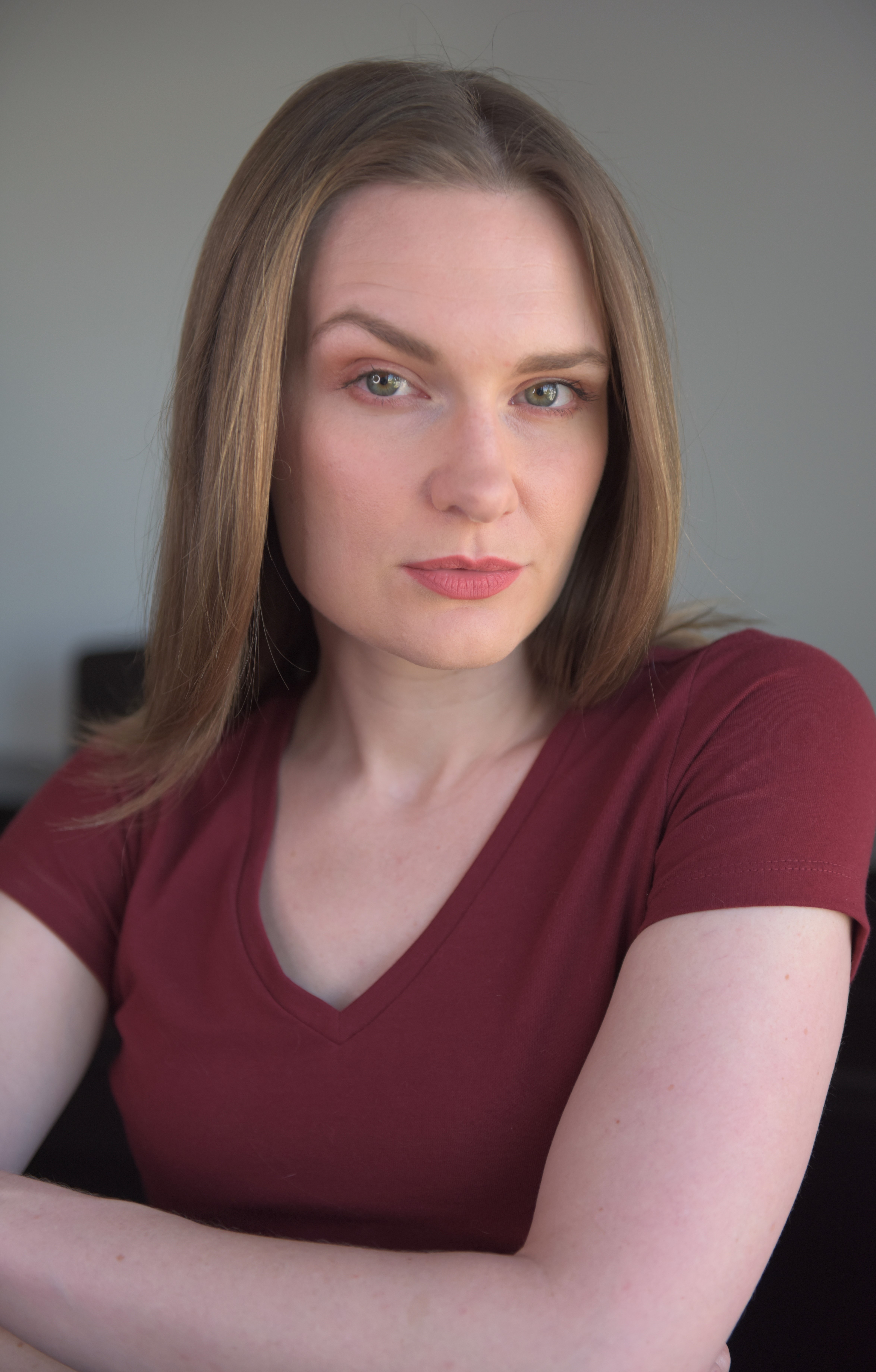 actor Sarah Burkett large photo