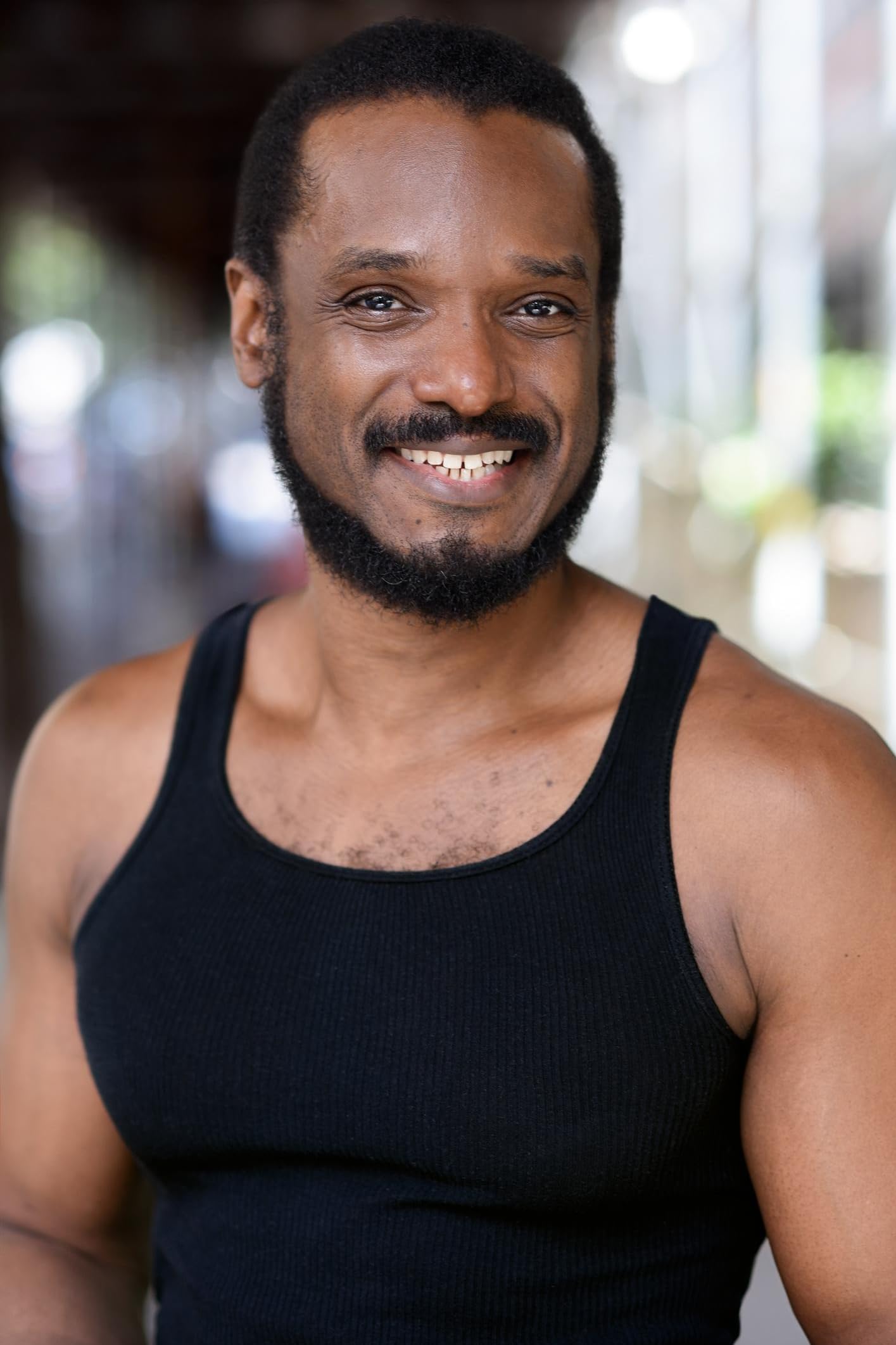 actor Kena Onyenjekwe large photo