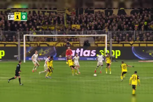 [Highlights] Powerful strike! Sabitzer's blistering shot from the edge of the box just over the bar