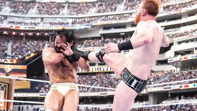 Sheamus comes THIS CLOSE to winning Intercontinental Title: WrestleMania 39 Sunday Highlights background