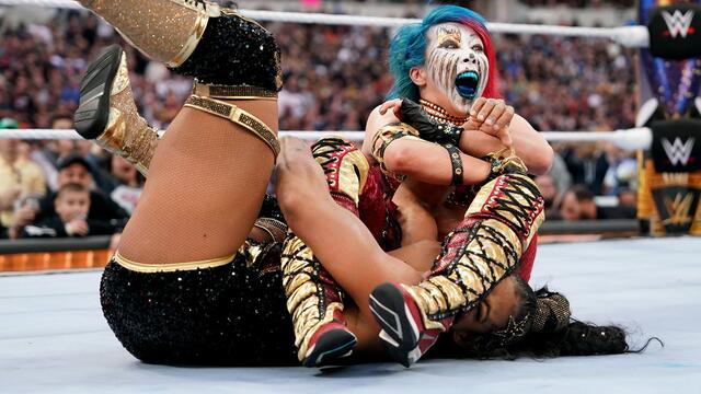Bianca Belair vs. Asuka: WrestleMania 39 Sunday Highlights background