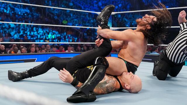 Former NXT Superstars debut on SmackDown: SmackDown highlight, May 12, 2023 background