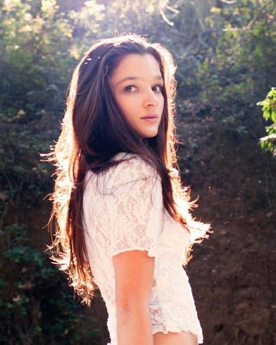 actor Emelia Linnea large photo