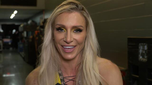 Charlotte Flair manipulates Bayley to get a title match: SmackDown exclusive, Sept. 29, 2023 background