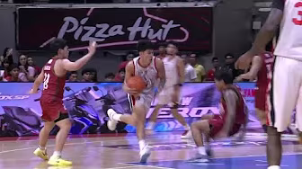 Wello Lingolingo EARLY THREE-POINTS in 1Q for UE vs UP đ | UAAP Season 88 Menâs Basketball background