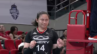 Renee Peñafiel POURS IN FIERY POINTS for Creamline vs. Chery Tiggo in Set 1 | 2025 PVL Invitational background