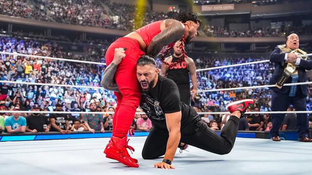 Best SmackDown Moments of July 2023: WWE Top 10 background