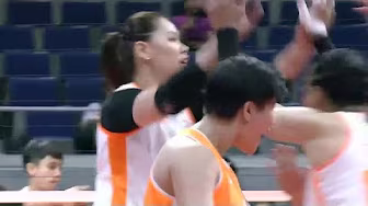Molina DELIVERS THE LAST 2 PTS for Farm Fresh vs. Cignal in Set 2 🦊 | 2025 PVL Reinforced Conference background