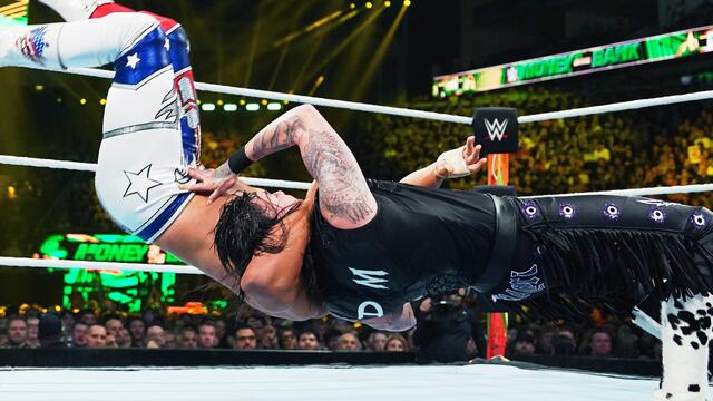 Cody Rhodes vs. Dominik Mysterio: Money in the Bank 2023 highlights background