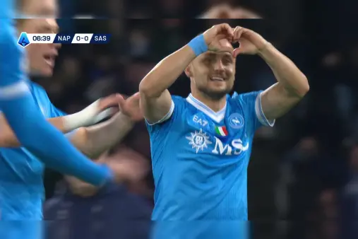 [Goal] Dream start! Lobotka scores with a first-time volley from the edge of the box to take the lead