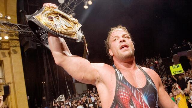 Rob Van Dam cashes in his Money in the Bank contract in 2006 background