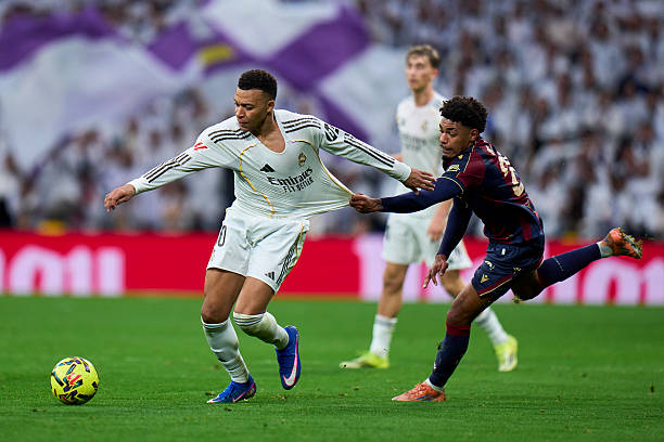 Real Madrid vs Levante Full Match and Highlights