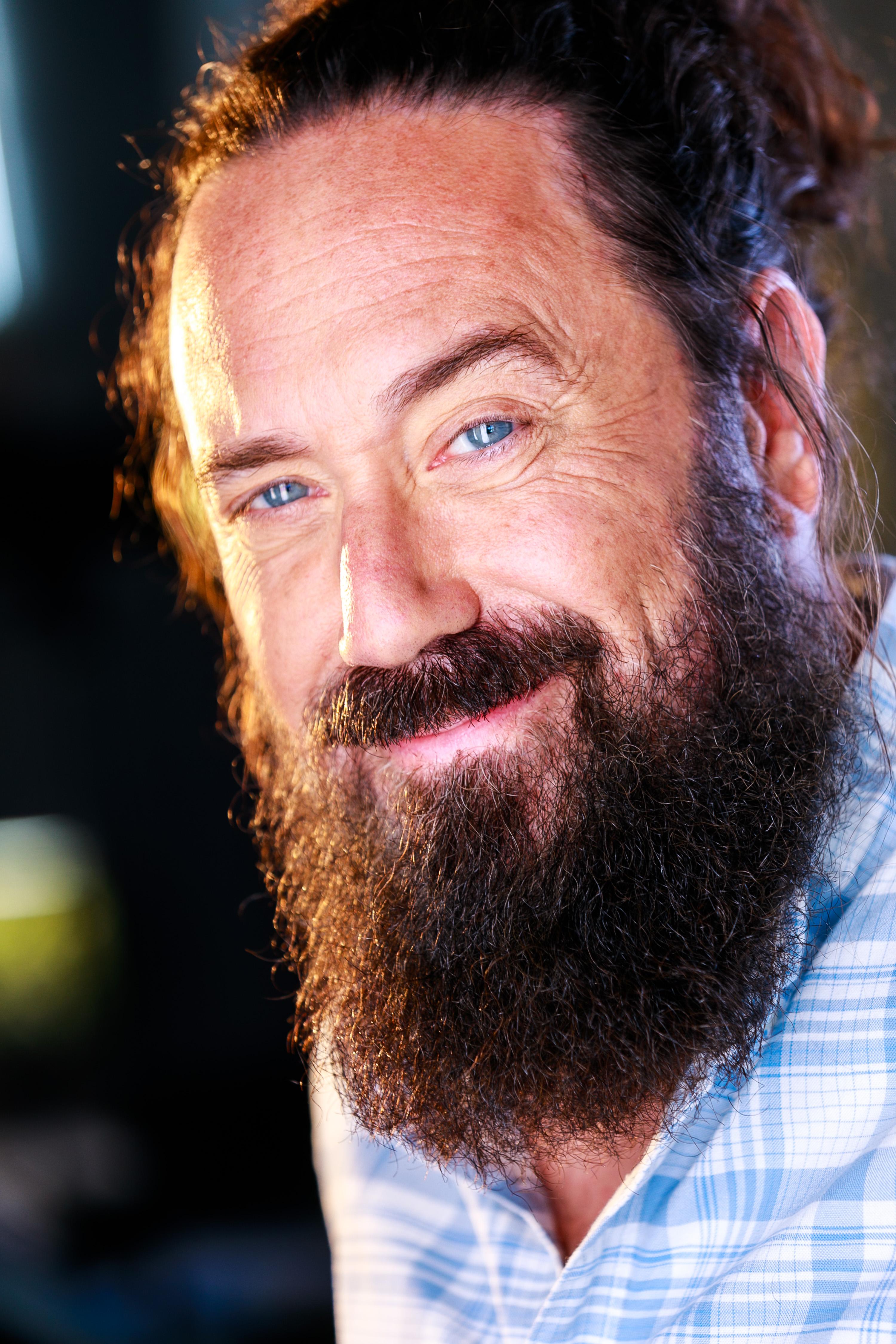 actor Billy Hirsch large photo