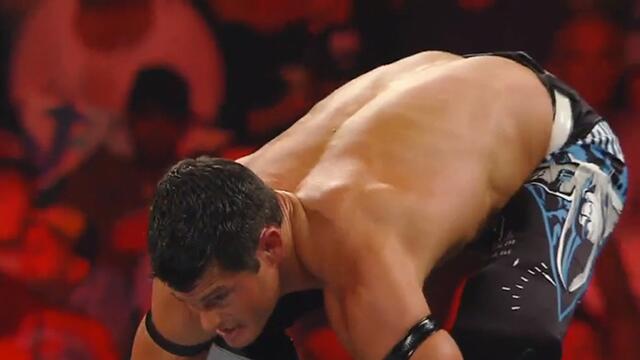 Raw: Evan Bourne vs. Mason Ryan