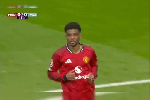 [Highlights] Amad dribbles past the goalkeeper and scores an empty net, but it's ruled out for offside