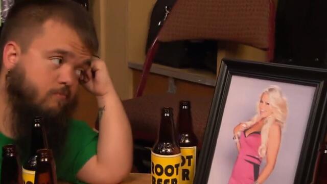 WWE NXT: Hornswoggle receives a gift backdrop