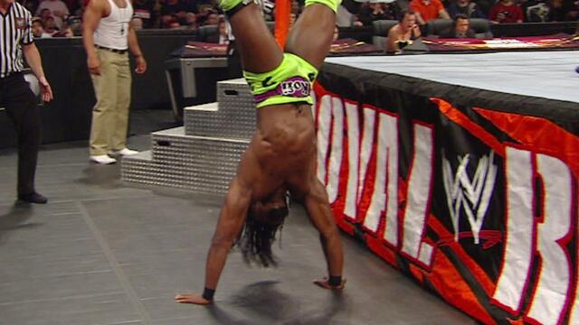 Kofi Kingston's highlight handstand: Royal Rumble 2012 background