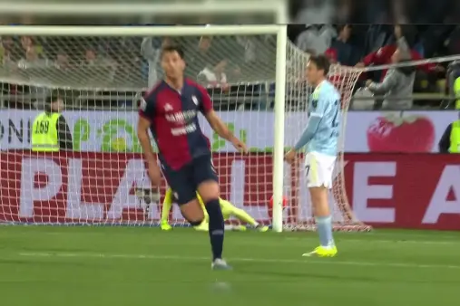 [Goal] Imaginative! Mazzitelli's deft finish finds the net