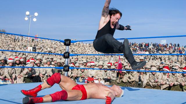 The Undertaker vs. Heidenreich: Tribute to the Troops 2004