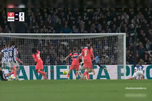 [Highlights] Crossbar saves the day! Konaté's header hits the woodwork