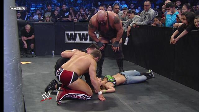 Big Show accidentally tramples AJ Lee: SmackDown, January 13, 2012